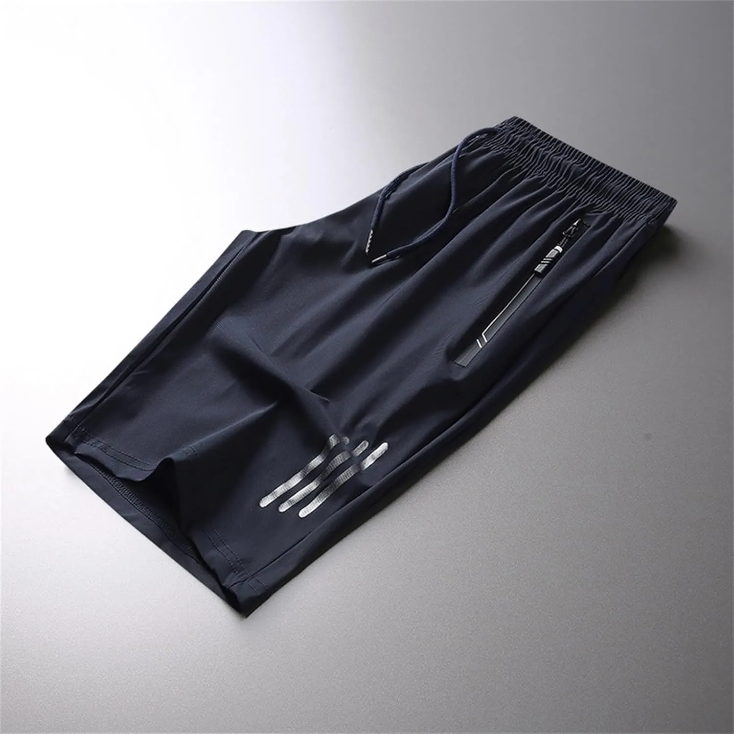Men's Ice Silk Shorts Sport Lightweight Shorts Breathable Short Pants Pocket with Zip Sports Trousers Active Men Shorts