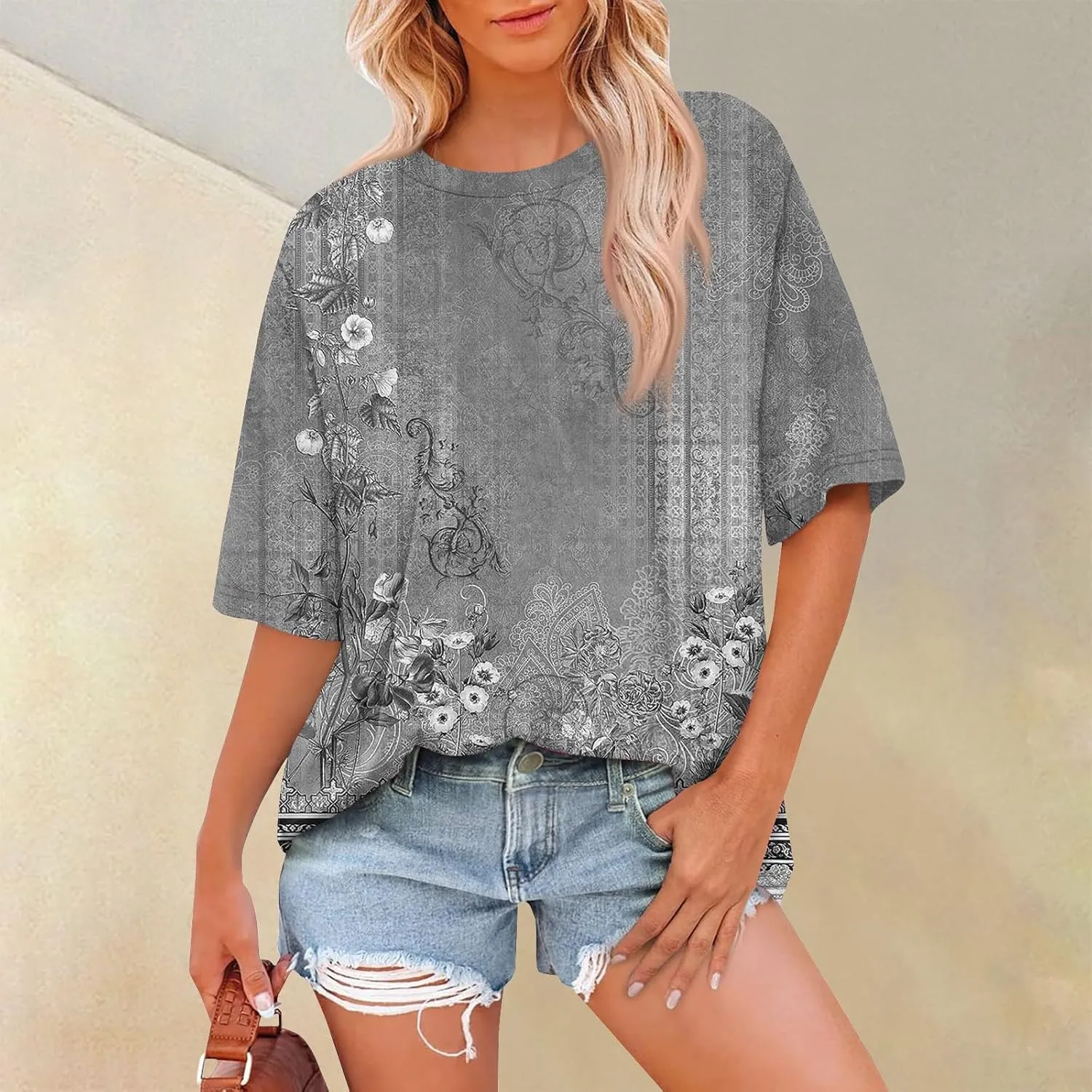 Summer Tops for Women Short Sleeve Crewneck Oversized T Shirts Trendy Solid/Flower Printed Beach Vacation Clothes