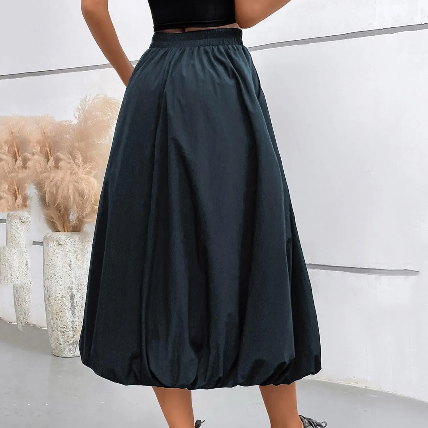 Womens Casual Solid Boho High Waisted Flowy Maxi Skirts Trendy Cute Long Skirts with Pockets 2025 Summer Fashion