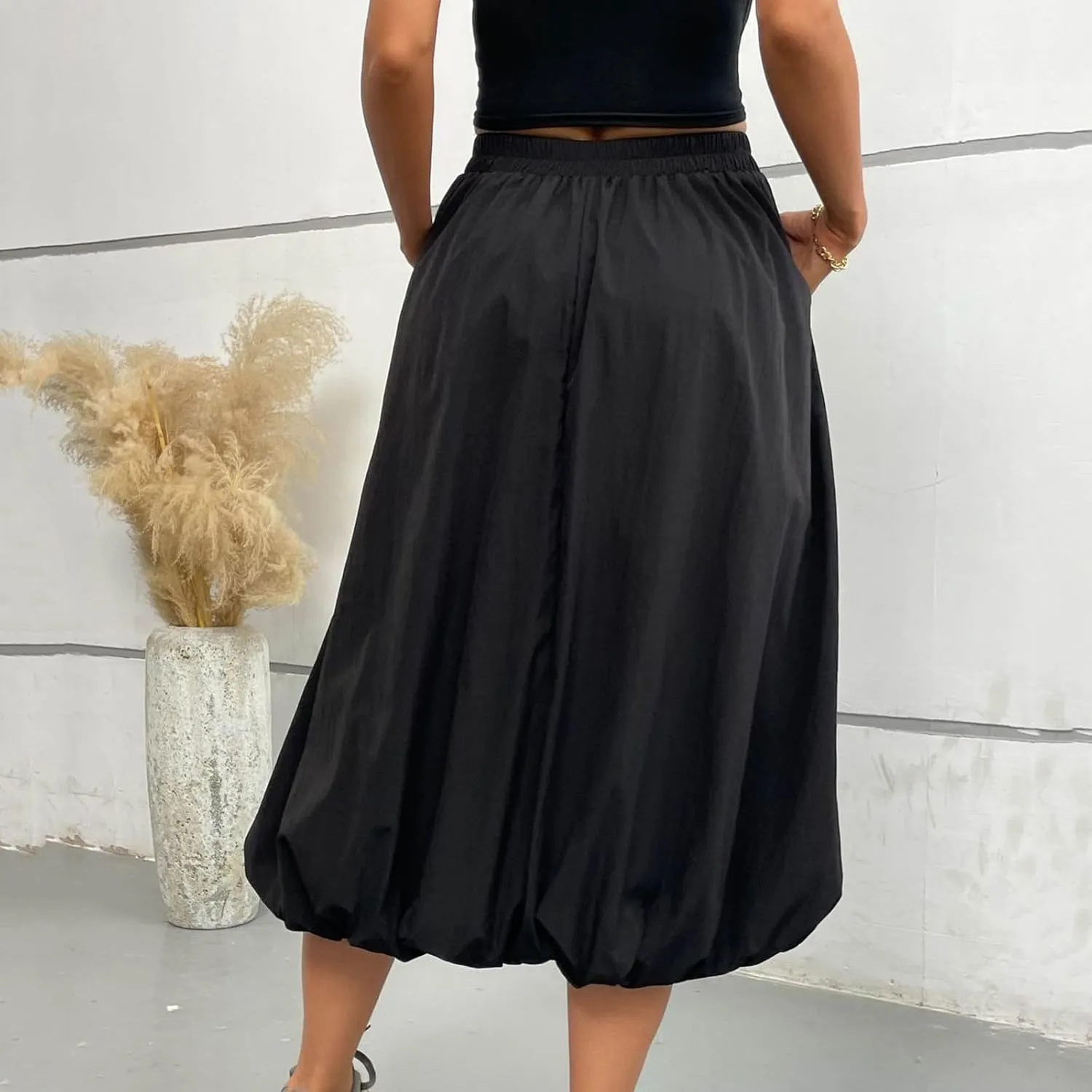 Womens Casual Solid Boho High Waisted Flowy Maxi Skirts Trendy Cute Long Skirts with Pockets 2025 Summer Fashion