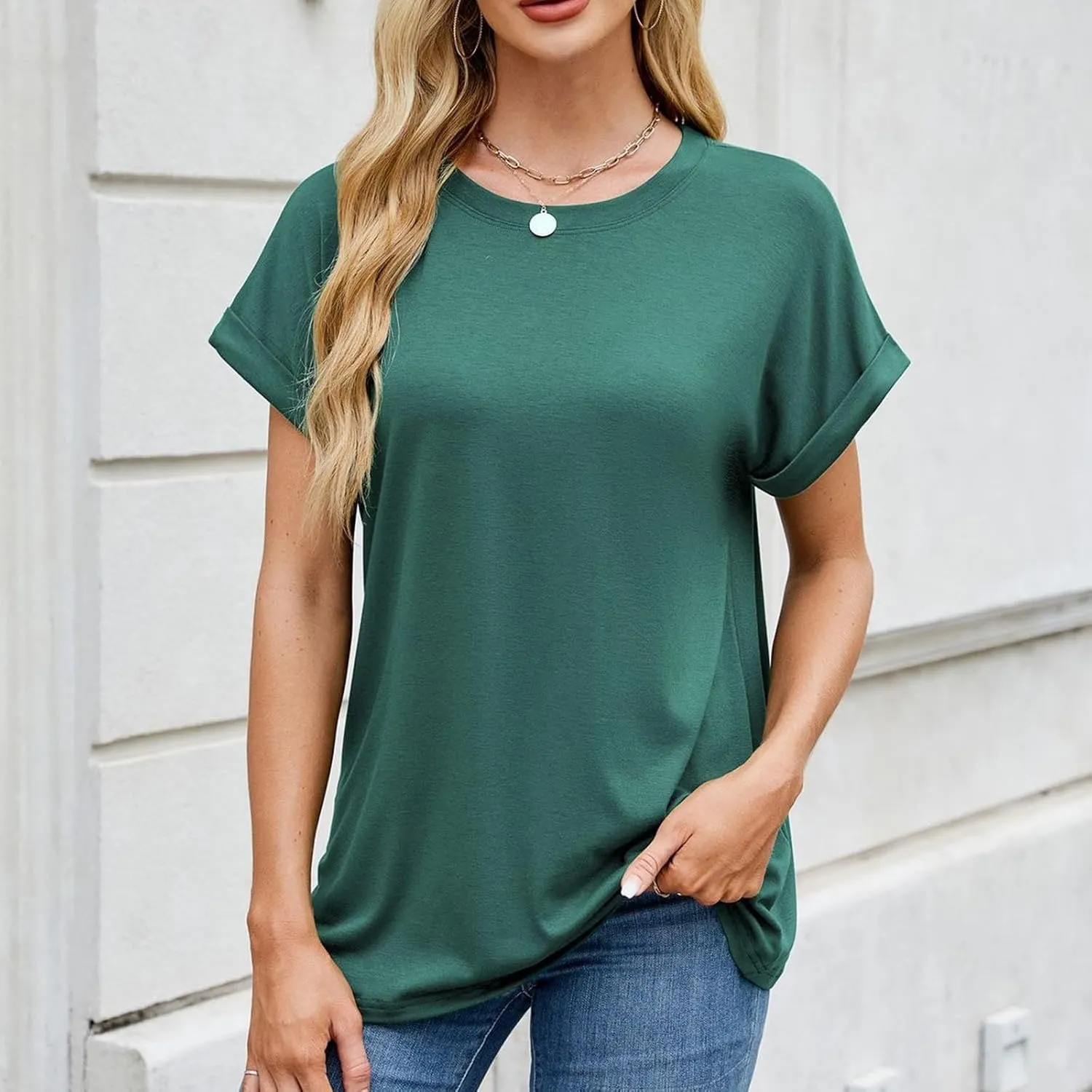 Womens T Shirts Plain Crew Neck Short Sleeve Cotton Oversized Tshirts Casual Loose Basic Tees Cute Summer Tops